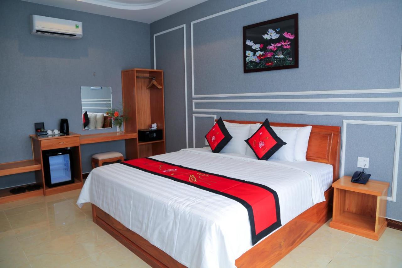 วาน กิม ลอง Hotel Ap Dong Qui ภายนอก รูปภาพ