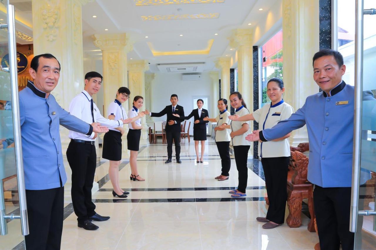 วาน กิม ลอง Hotel Ap Dong Qui ภายนอก รูปภาพ